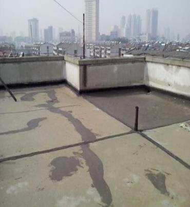 浦口漏水维修 楼顶漏水是什么原因，楼顶漏水维修方法是什么?
